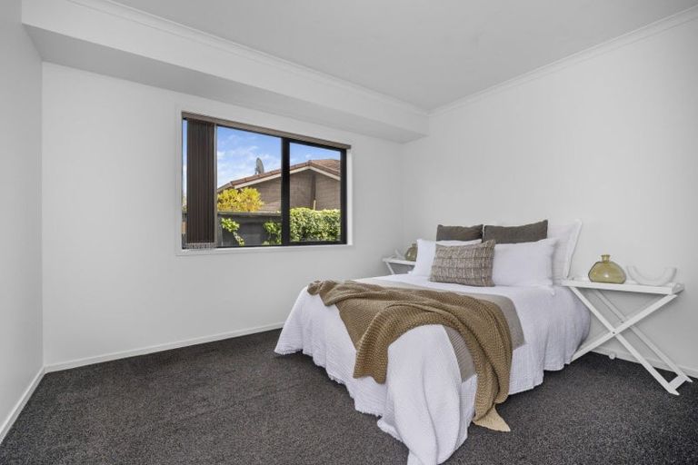 Photo of property in 8 Double Bay Road, Pyes Pa, Tauranga, 3112