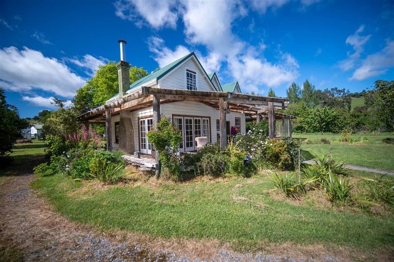 Photo of property in 237 Win Valley Road, Dovedale, Wakefield, 7096