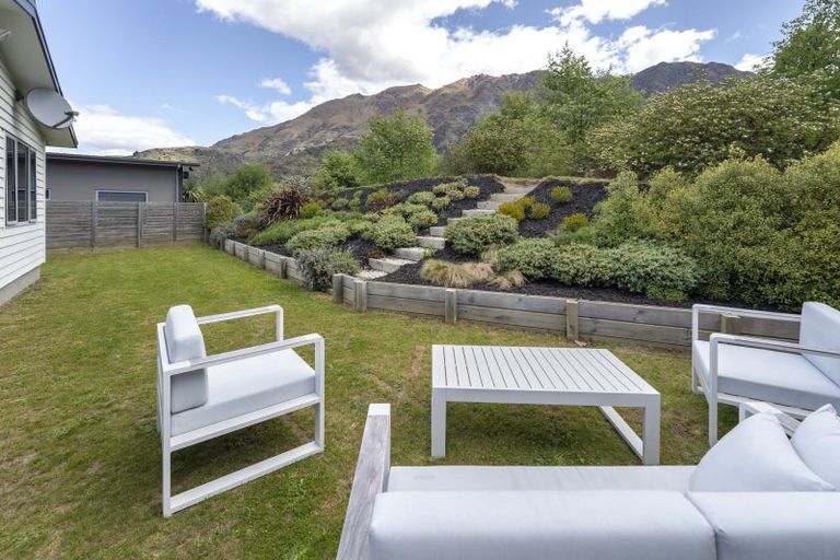 Photo of property in 30b Harrys Close, Arthurs Point, Queenstown, 9371