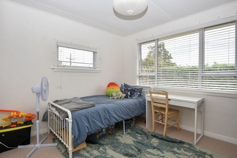 Photo of property in 8 Barrett Place, Carterton, 5713