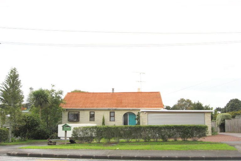Photo of property in 1/60b Beach Road, Pahurehure, Papakura, 2113