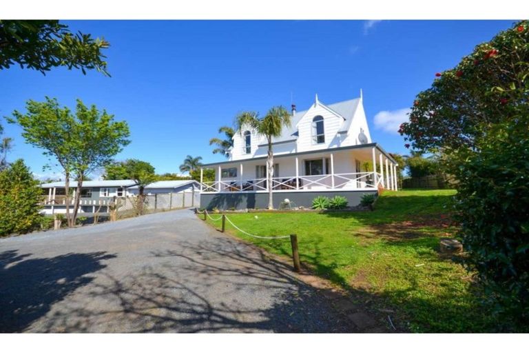 Photo of property in 28 Reinga Road, Kerikeri, 0230