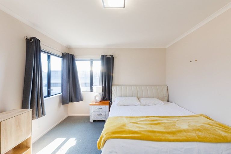 Photo of property in 152 Park Road, West End, Palmerston North, 4410