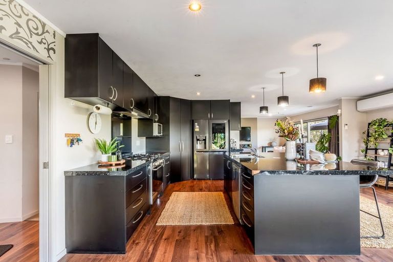 Photo of property in 161 Kimihia Road, Huntly, 3771