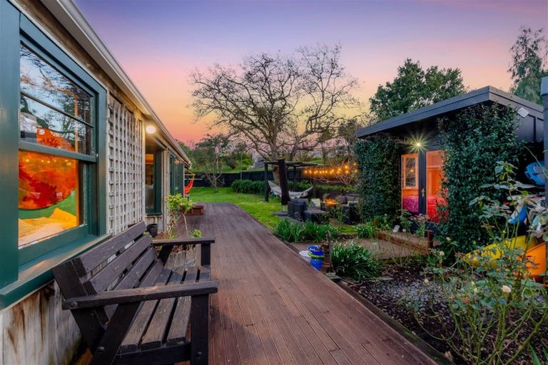 Photo of property in 48 Margaret Road, Raumati Beach, Paraparaumu, 5032