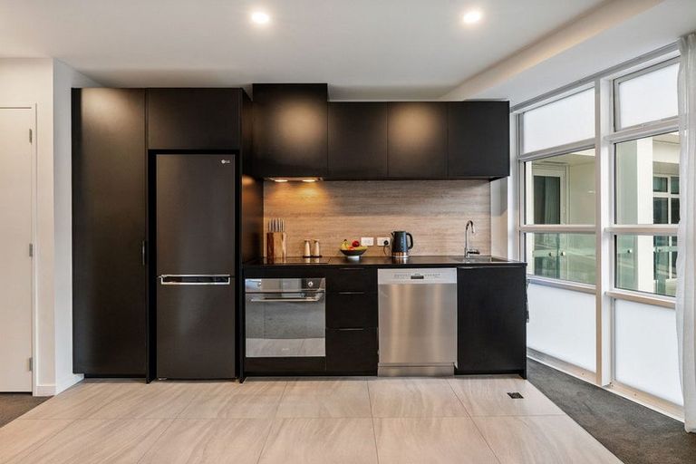 Photo of property in Pinnacle Apartments, W604/160 Victoria Street, Te Aro, Wellington, 6011