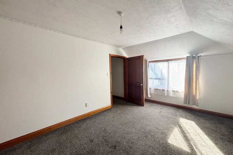 Photo of property in 86 Memorial Avenue, Ilam, Christchurch, 8053