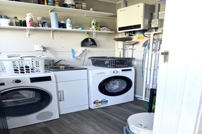 Photo of property in 25 Surrey Street, Solway, Masterton, 5810