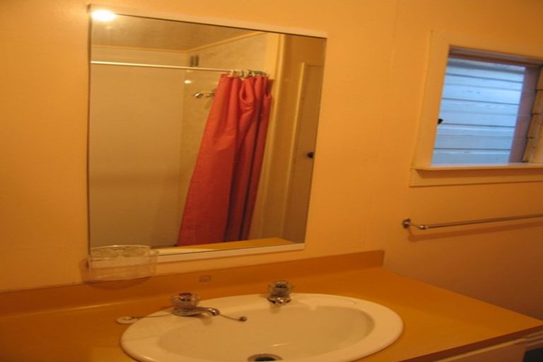 Photo of property in 23 Wilson Street, Newtown, Wellington, 6021