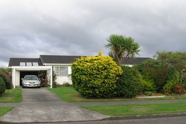 Photo of property in 20 Belvedere Avenue, Waikanae, 5036