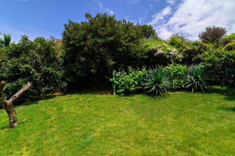 Photo of property in 35 Hoyte Place, Pukehangi, Rotorua, 3015