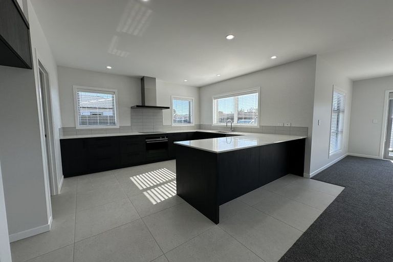 Photo of property in 6 George Yee Place, Taradale, Napier, 4112