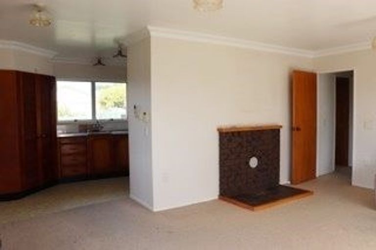 Photo of property in 111a Hakanoa Street, Huntly, 3700