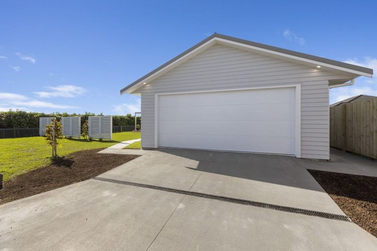 Photo of property in 18 Roka Street, Bell Block, New Plymouth, 4312