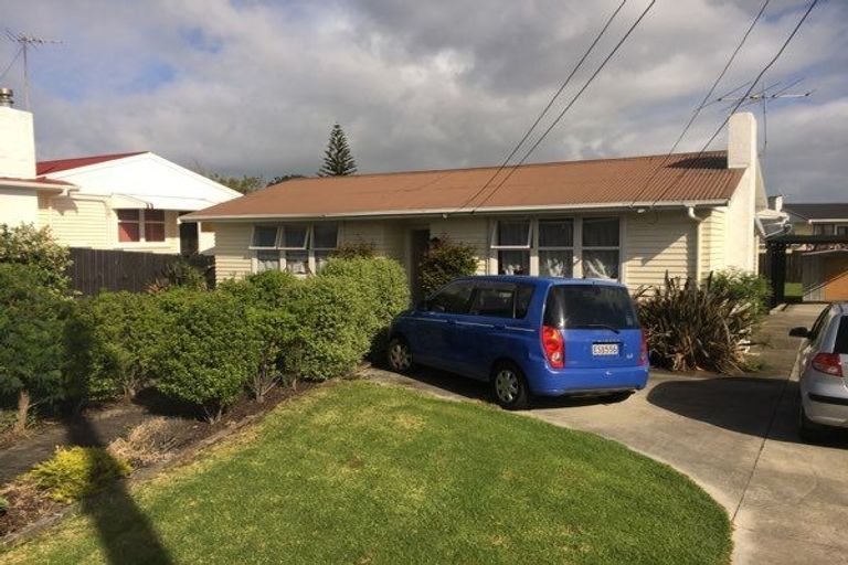 Photo of property in 200 Russell Road, Manurewa, Auckland, 2102