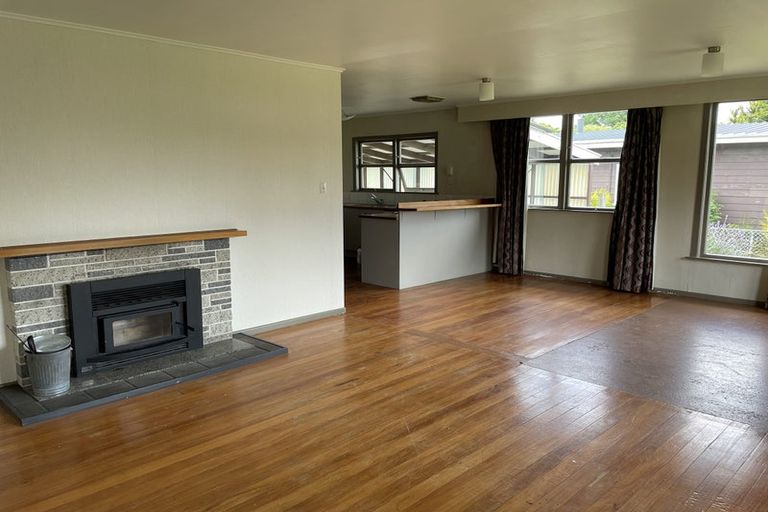 Photo of property in 90 East Street, Greytown, 5712