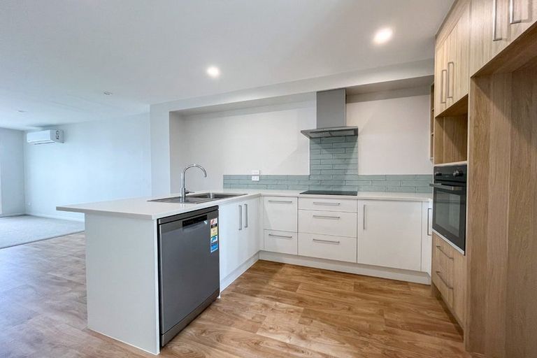 Photo of property in 49 Tima Lane, Mangere Bridge, Auckland, 2022