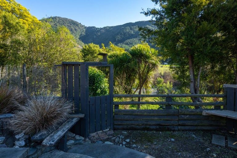 Photo of property in 158 Wakamarina Road, Canvastown, Havelock, 7178