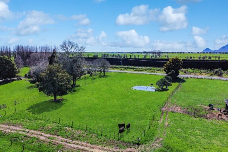 Photo of property in 227 Thornton Road, Thornton, 3194