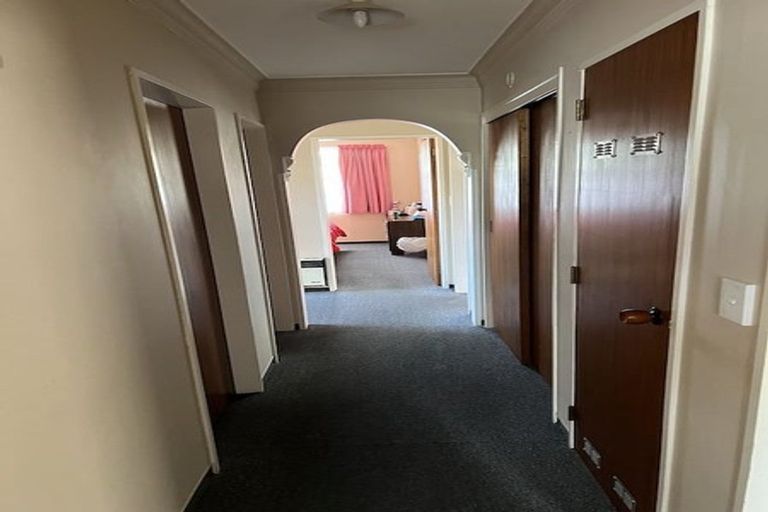 Photo of property in 50 Highbury Drive, Levin, 5510