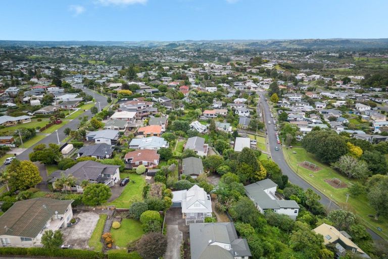 Photo of property in 33 Brookfield Terrace, Brookfield, Tauranga, 3110