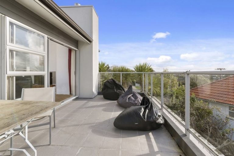 Photo of property in 6 Regent Street, Devonport, Auckland, 0624