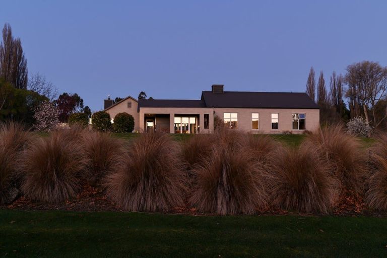 Photo of property in 587 Dunstan Road, Alexandra, 9391