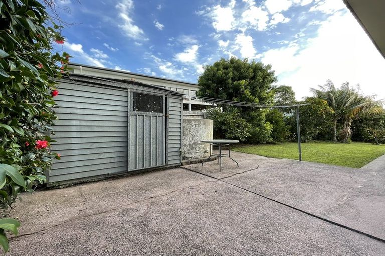 Photo of property in 1/4 Rakino Avenue, Manly, Whangaparaoa, 0930