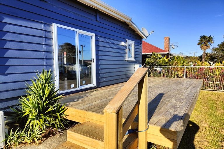 Photo of property in 2 Collett Road, Otara, Auckland, 2023