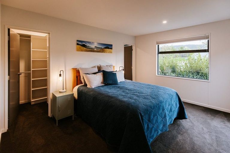 Photo of property in 24 Robrosa Street, Wanaka, 9305