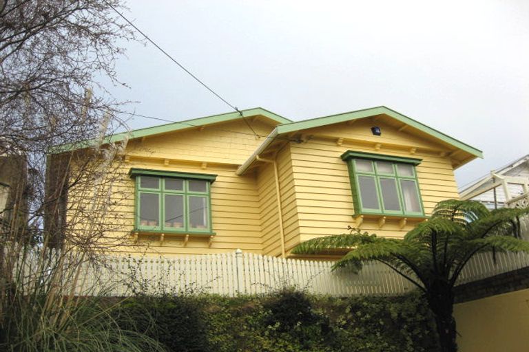 Photo of property in 21 Standen Street, Karori, Wellington, 6012