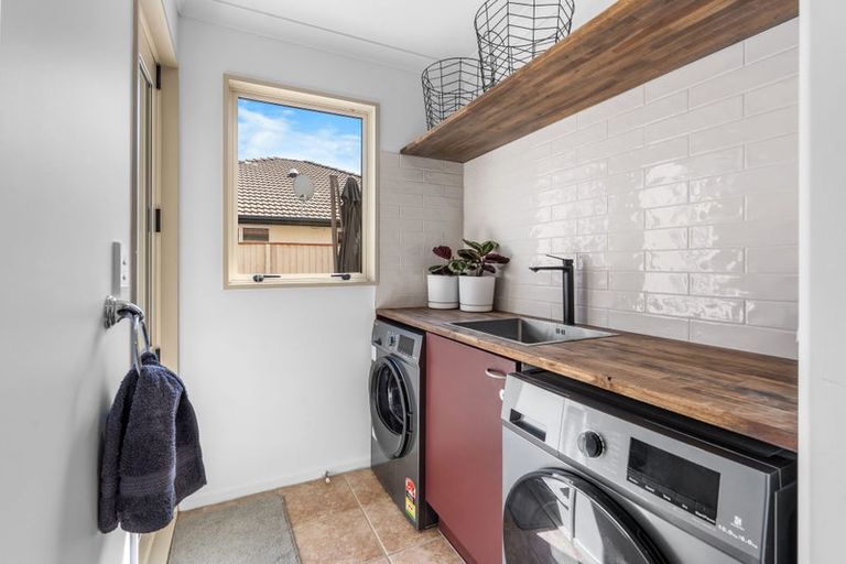 Photo of property in 12 Annaby Drive, Northwood, Christchurch, 8051