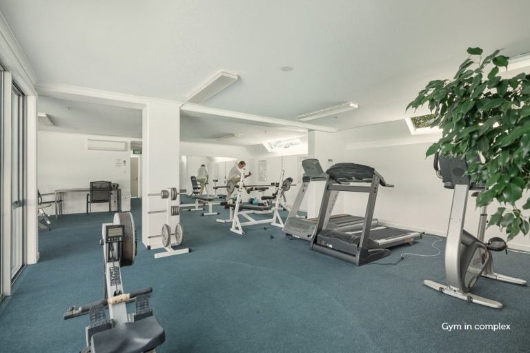 Photo of property in 201/136 Marine Parade, Mount Maunganui, 3116