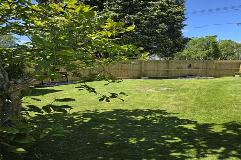 Photo of property in 41 Alexander Road, Raumati Beach, Paraparaumu, 5032