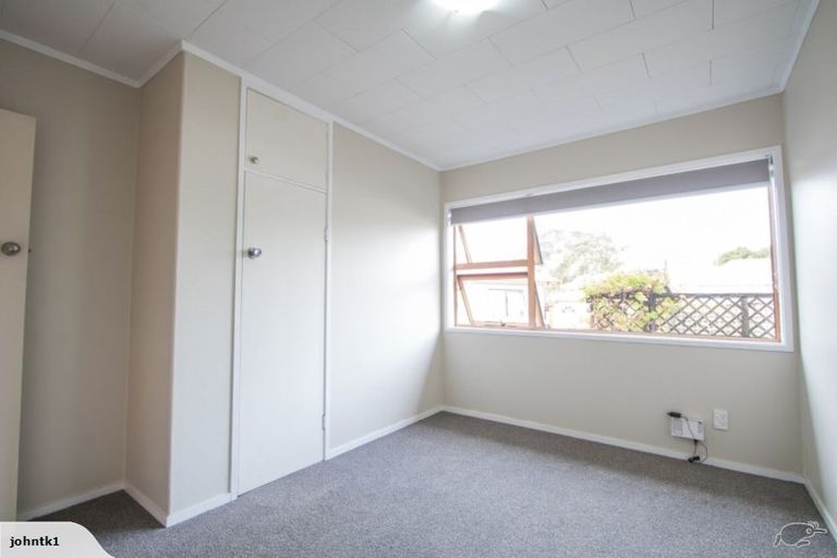Photo of property in 13a Bay Street, Red Beach, 0932