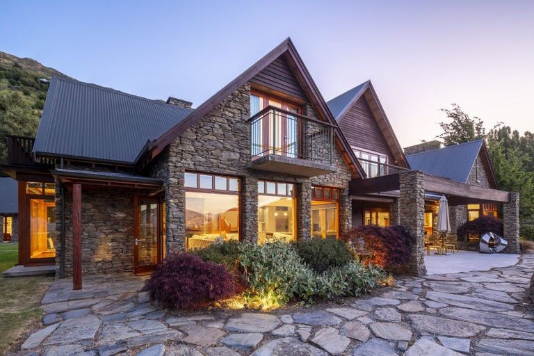 Photo of property in 673 Mount Barker Road, Wanaka, 9382