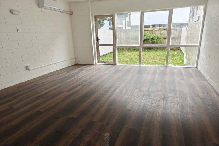 Photo of property in 5/8a Gray Avenue, Mangere East, Auckland, 2024