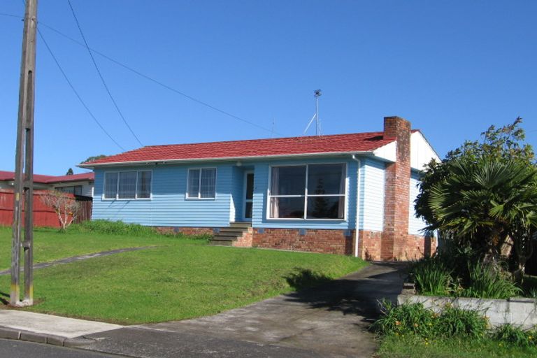 Photo of property in 5 Tindall Crescent, Otara, Auckland, 2023