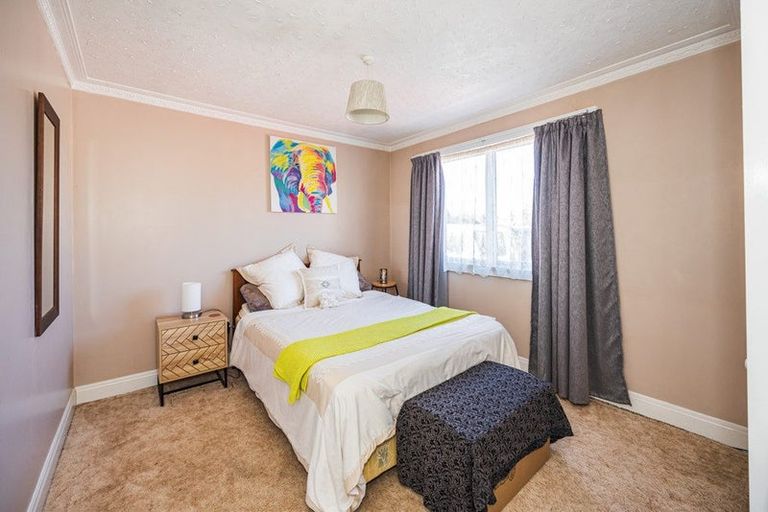 Photo of property in 74 Bledisloe Street, Kurow, 9435