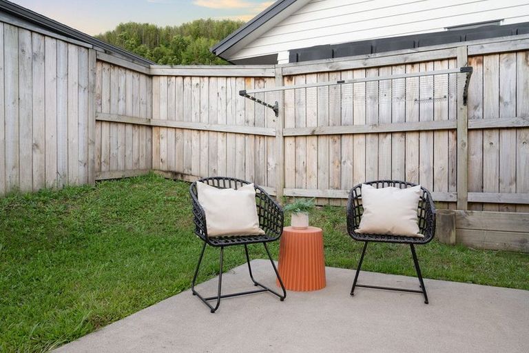 Photo of property in 75b Pakanga Grove, Pyes Pa, Tauranga, 3112