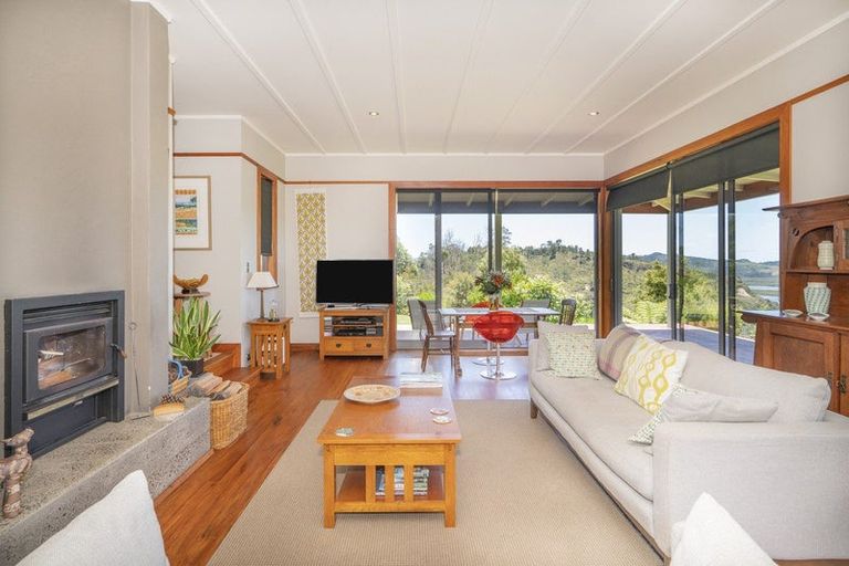 Photo of property in 92 Comers Road, Kaimarama, Whitianga, 3591