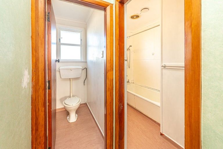 Photo of property in 10 Churchill Crescent, Tawhero, Whanganui, 4501