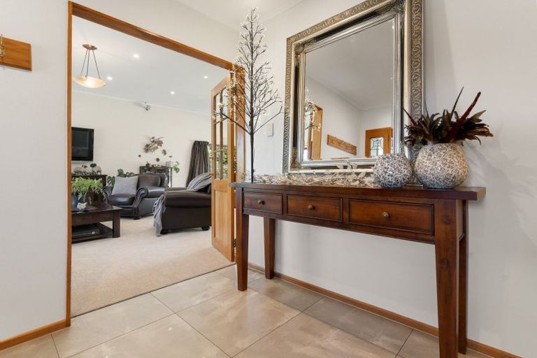 Photo of property in 87 Willow Park Drive, Opaki, Masterton, 5871