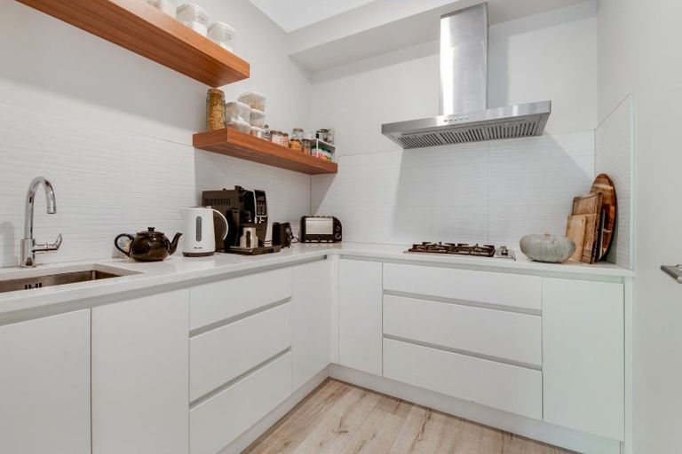 Photo of property in 3 Arriere Lane, Silverdale, 0932