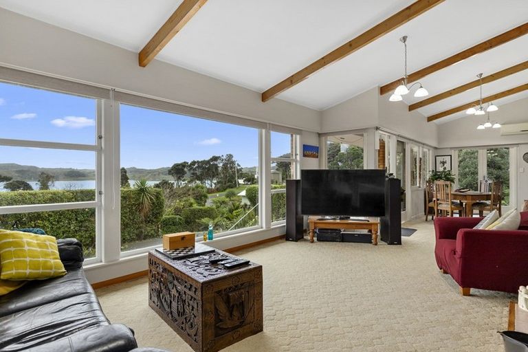 Photo of property in 28a Bayview Road, Raglan, 3225
