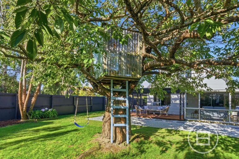 Photo of property in 11 Moyna Avenue, Dallington, Christchurch, 8061