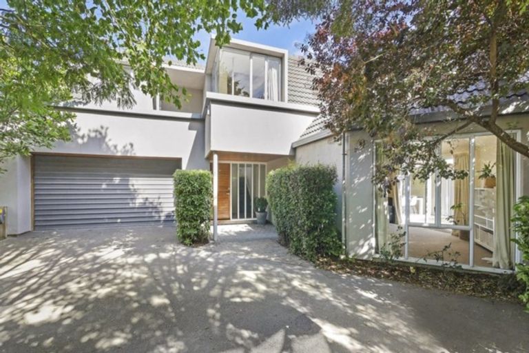 Photo of property in 5 Holderness Place, Ilam, Christchurch, 8041