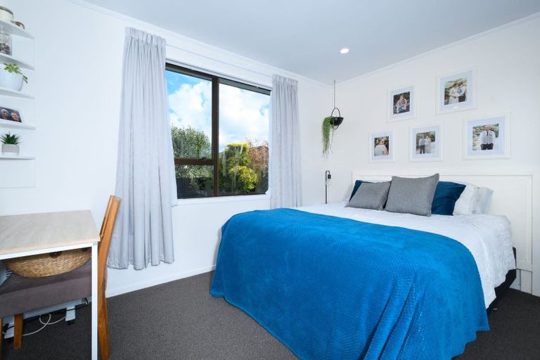 Photo of property in 1/29 Karepo Crescent, Ranui, Auckland, 0612