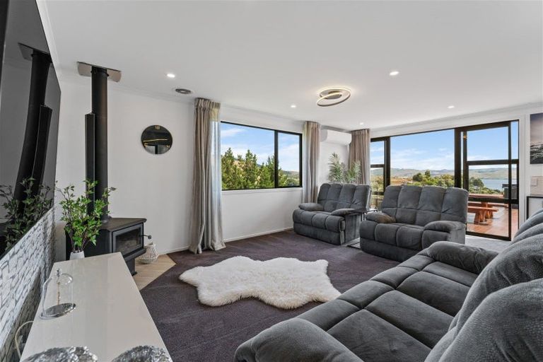 Photo of property in 17 Kingsgate Lane, Waihola, Milton, 9073