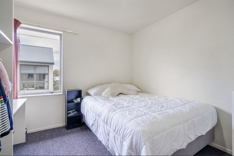 Photo of property in 28 Balgay Street, Upper Riccarton, Christchurch, 8041